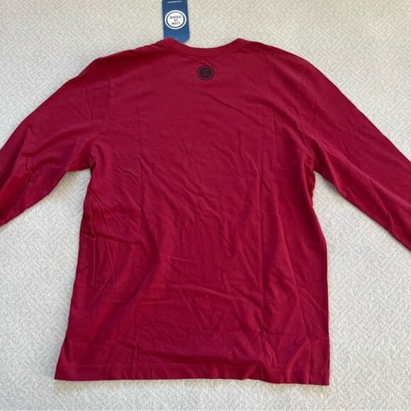 NWT Life Is Good Long Sleeve Tee Shirt in Red - Picture 2 of 2